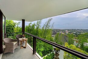 Mahameru Uluwatu