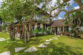 Mahameru Uluwatu