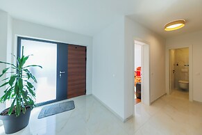 Luxury Villa Podversie with pool