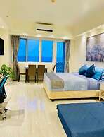La Mirada Deluxe Suites with Oceanview