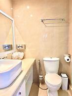 La Mirada Deluxe Suites with Oceanview