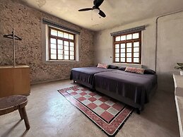 Casa con Piscina Nido Rosa