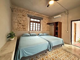 Casa con Piscina Nido Rosa