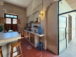 Casa con Piscina Nido Rosa