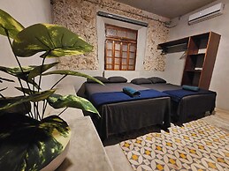 Casa con Piscina Nido Rosa