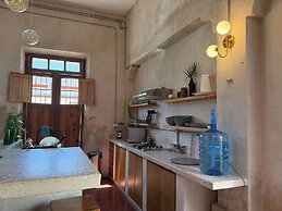 Casa con Piscina Nido Rosa