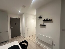 2 Bedroom Apartment - Sleeps 6
