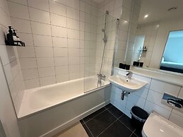 2 Bedroom Apartment - Sleeps 6