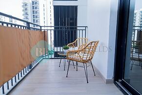 Bloomfields Elegant 1BR in Waters Edge