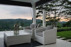 Camelia Ranch