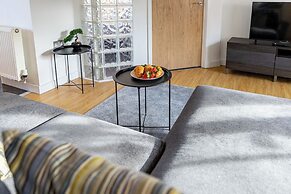 Quaint 1 Bedroom 1st Floor Flat