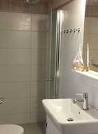 Holiday Home With 2 Bedrooms