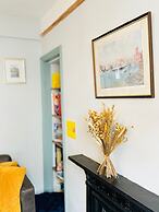 The Cottage, 3 Bedroom, Pets Welcome