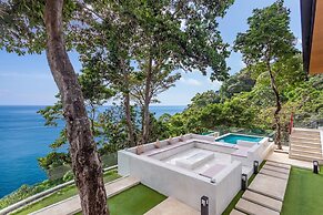 The Aquila Villa