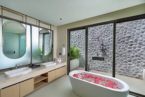 The Aquila Villa