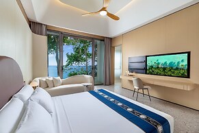 The Aquila Villa