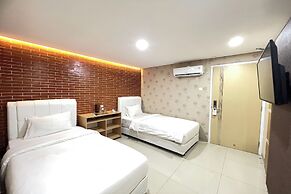 Hotel Lengkong 2