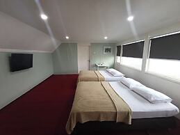 Mamifokobo Guest House