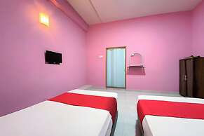 Coop Hotel Kangar