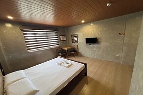 Serenity Suites