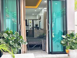 Golden Palm Resort