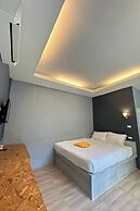Golden Palm Resort
