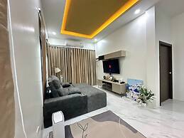 Golden Palm Resort