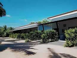 Golden Palm Resort