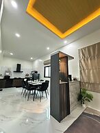 Golden Palm Resort