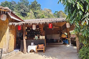 Mae Mae Home