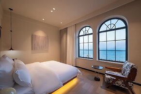 Qingdao Innland sea-view designer