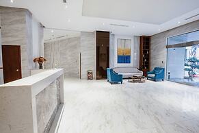 Skyline Tower - Service Apartments