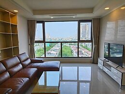 Starlake DAEWOO Apartments by Emily