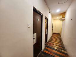 HOTEL RAUNAK