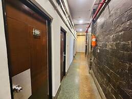 HOTEL RAUNAK