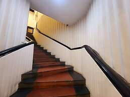 HOTEL RAUNAK