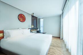 M Hotel