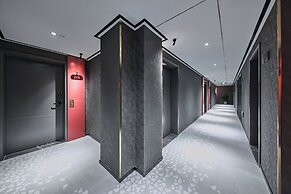 M Hotel
