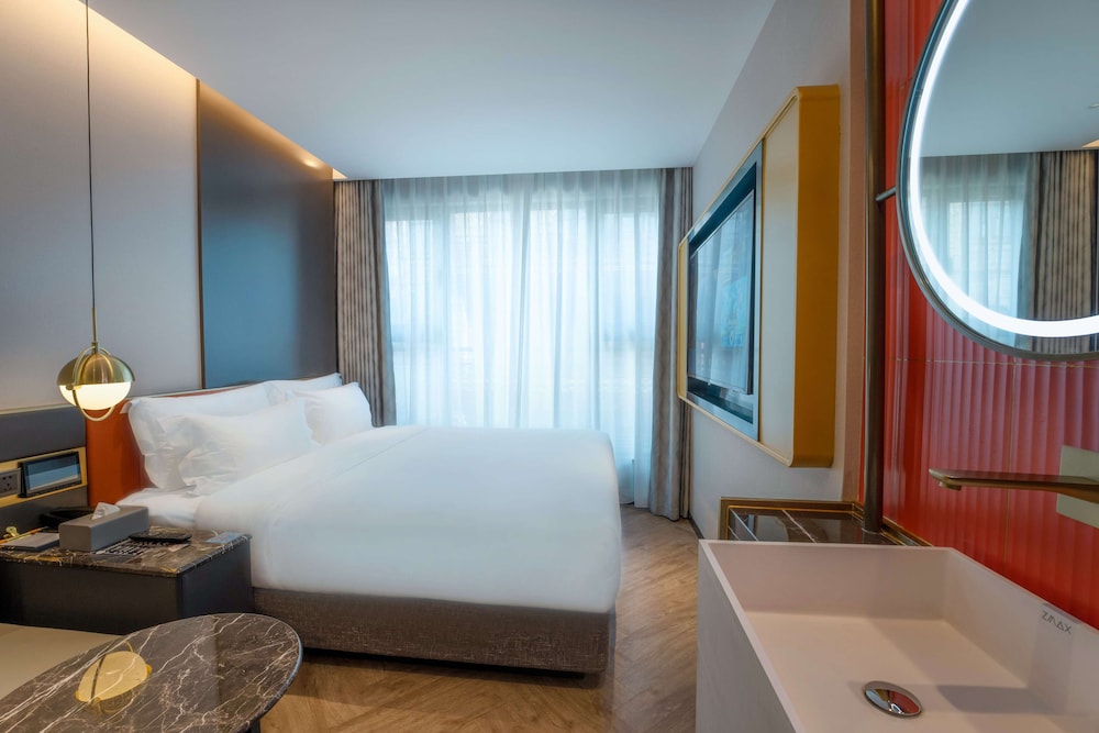 M Hotel