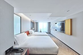 M Hotel