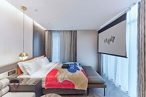 M Hotel