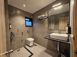 FIRANGIPANI SUITES