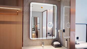 Elong Hotel Jakarta PIK