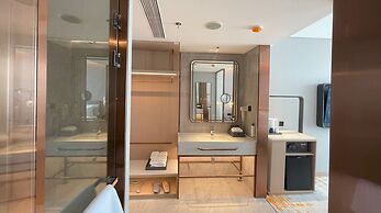 Elong Hotel Jakarta PIK