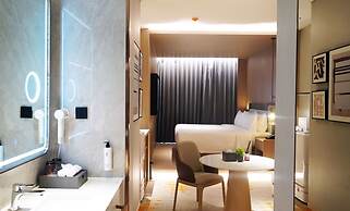 Elong Hotel Jakarta PIK