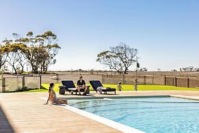 Monarto Safari Resort