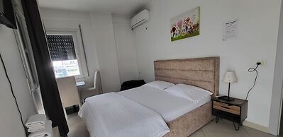 Isabel Rooms & Apartments