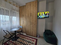 Isabel Rooms & Apartments