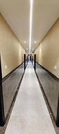 Hotel Maya Crystal