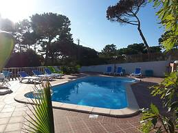 Cottage Sete Mares in Praia das Ma s